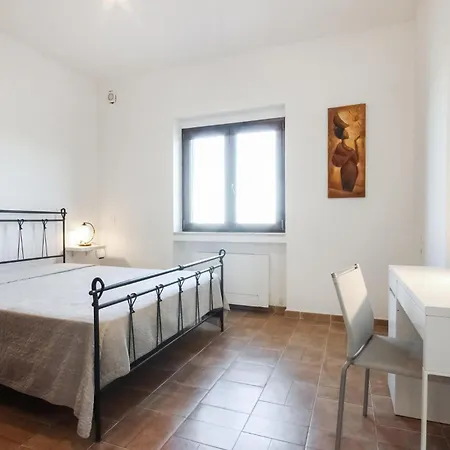 Διαμέρισμα Amazing In With Kitchen *